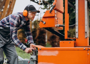 ﻿Многим владельцам загородных домов приходится создавать собственную систему водоснабжения, ведь не всегда удается подключиться к центральной маги...